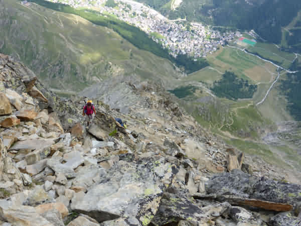 Un 4000 à Saas-Fee : le Nadelhorn ou l'Allalinhorn